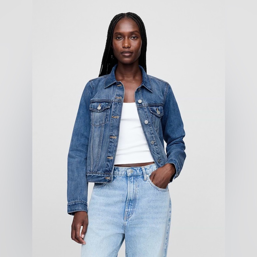NWT GAP Icon Denim Jacket
